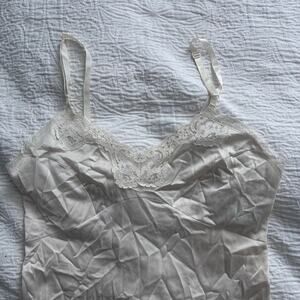Vintage Slip, Small, Cream no label